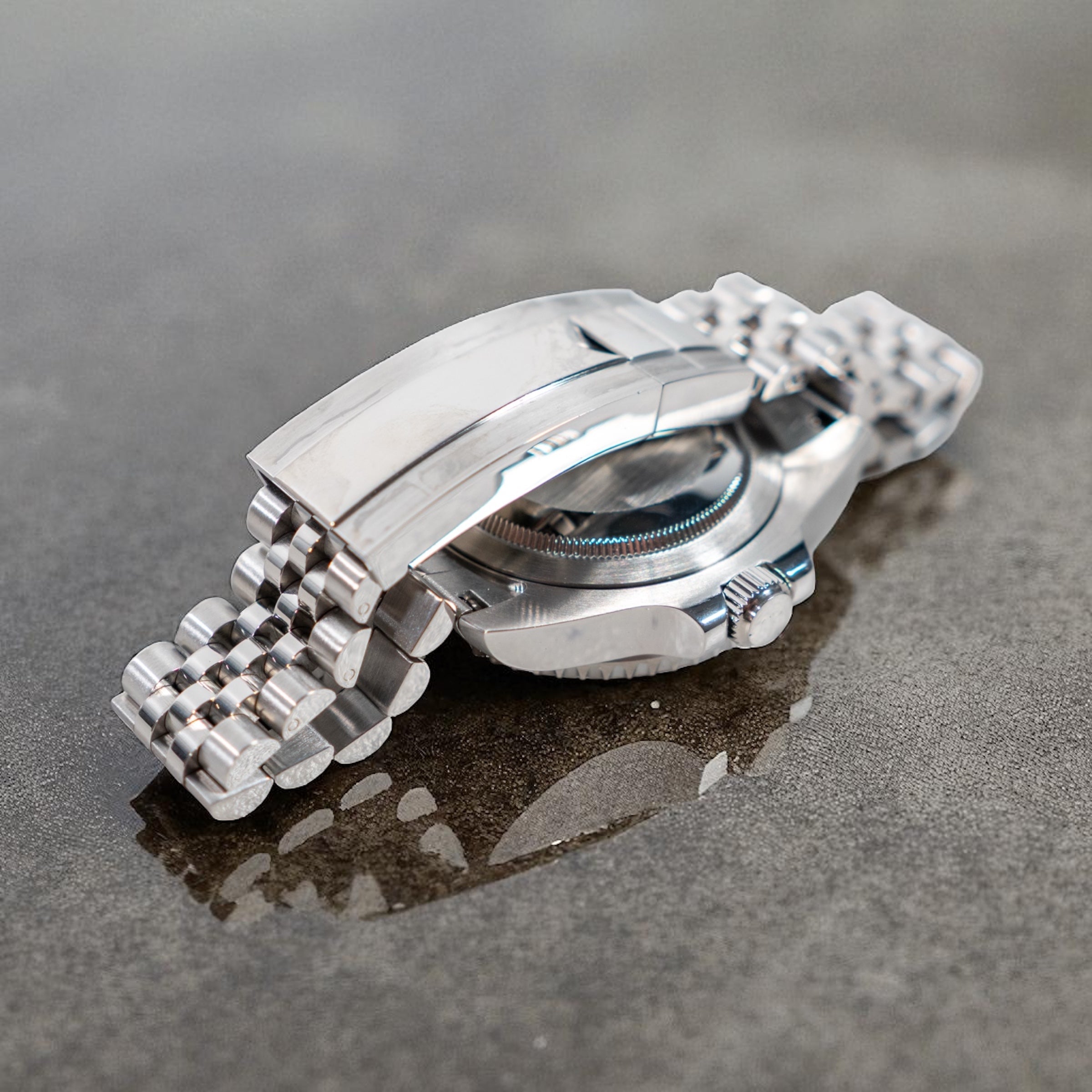 Blacktip - 40mm Automatic Mens Watch