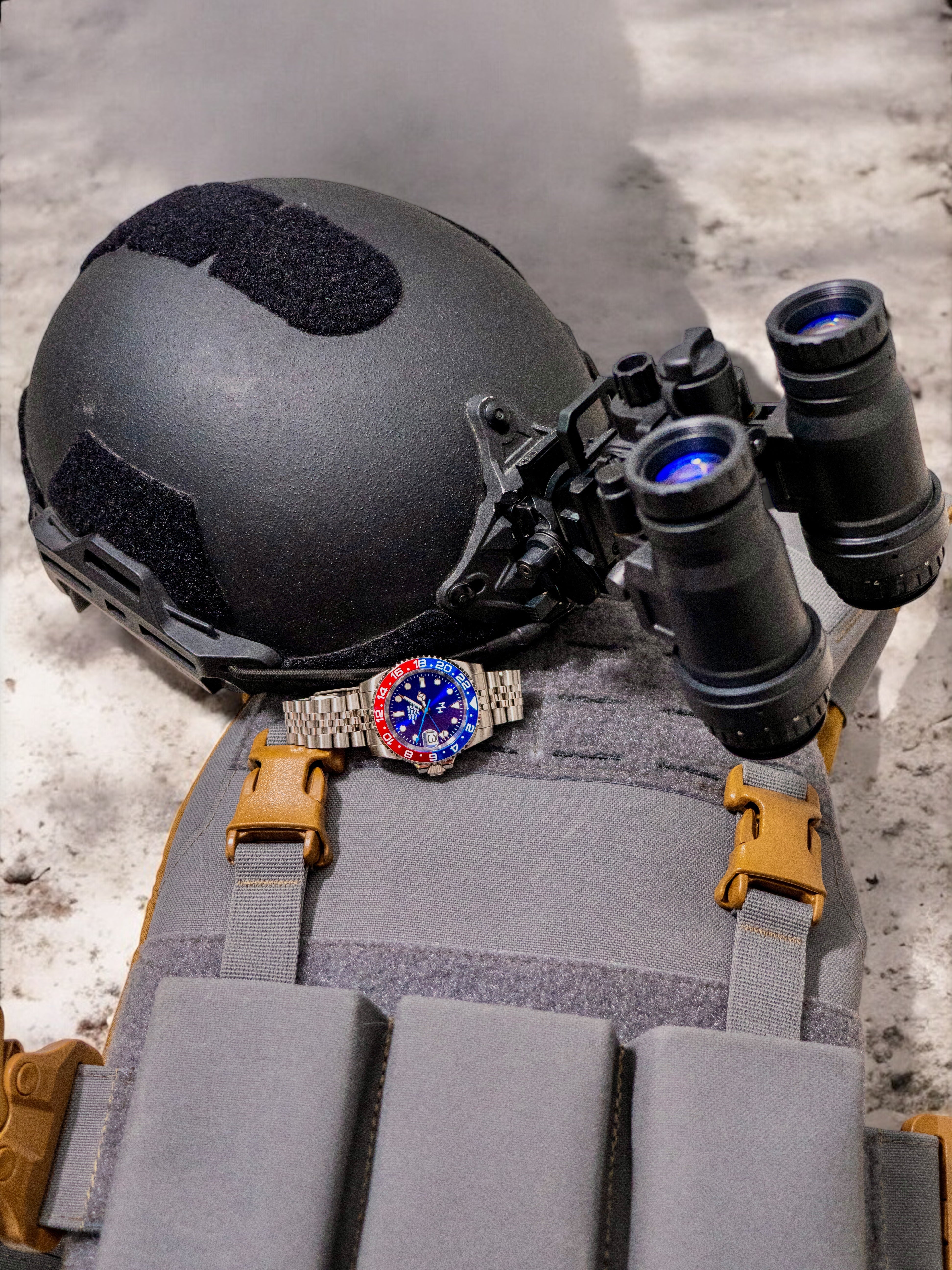 Patriot GMT - 40mm Automatic Mens Watch